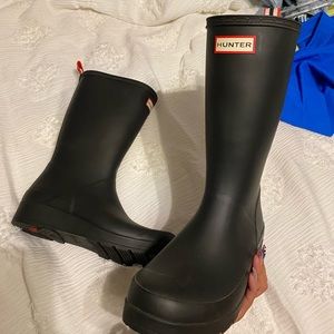 Hunter boots never worn